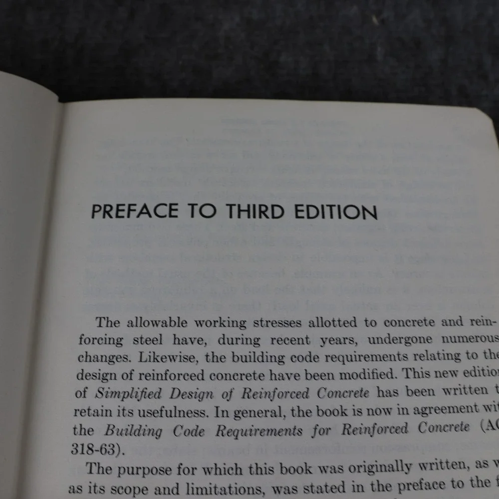 Vintage Simplified Design Of Reinforced Concrete Harry Parker Red HC 1968 Wiley